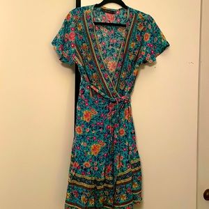 Flutter sleeve summer dress